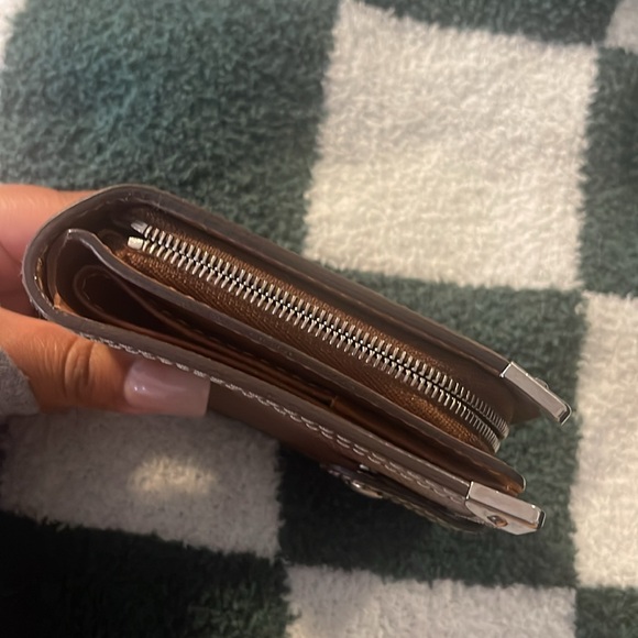 Louis Vuitton Brown Leather Wallet - Picture 8 of 8
